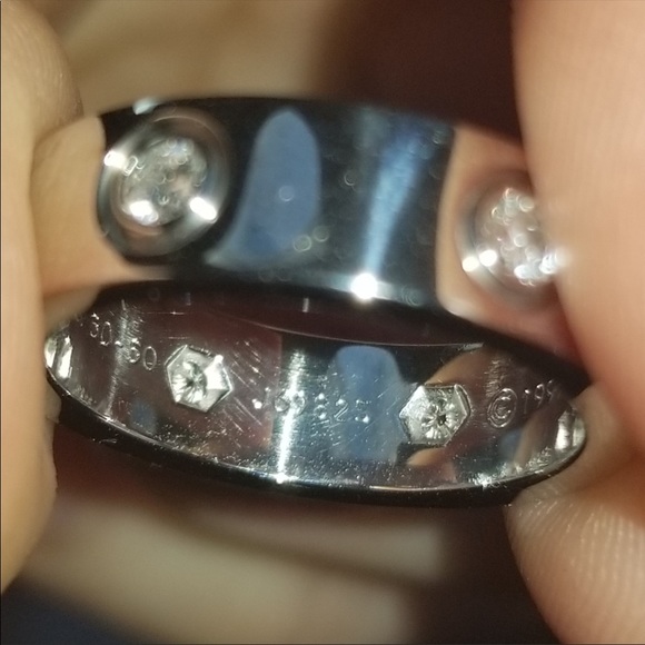 ❌SOLD❌Cartier 6 diamond ring white gold love ring - Picture 5 of 7